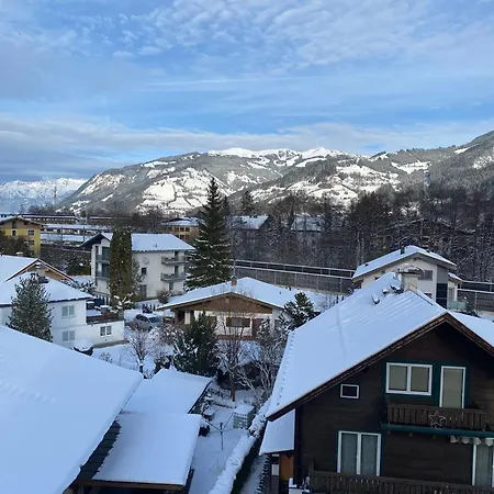 Marina Alpen Haus Gasthof Zell am See