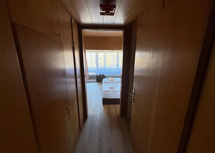 Marina Alpen Haus Pensjonat 3*