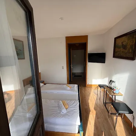 Marina Alpen Haus Zell am See